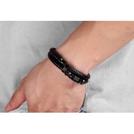 bracelet homme en cuir et piéces inoxydables noires